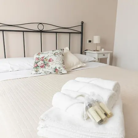 Podere La Maesta Apartment Rosignano Marittimo
