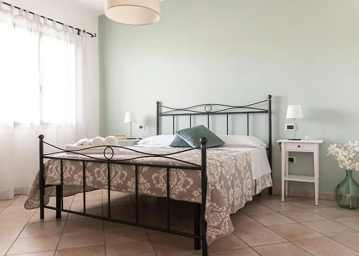 Podere La Maesta 罗西尼亚诺马里蒂莫